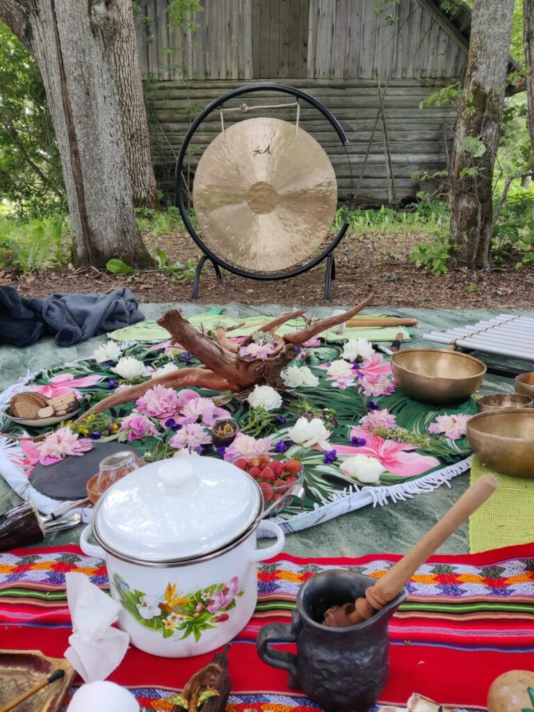 ANITA DZENE / MEDITĀCIJAS UN ENERĢIJAS ELPOŠANA/ ATDZIMŠANAS ELPOŠANA galerijas attēls 9