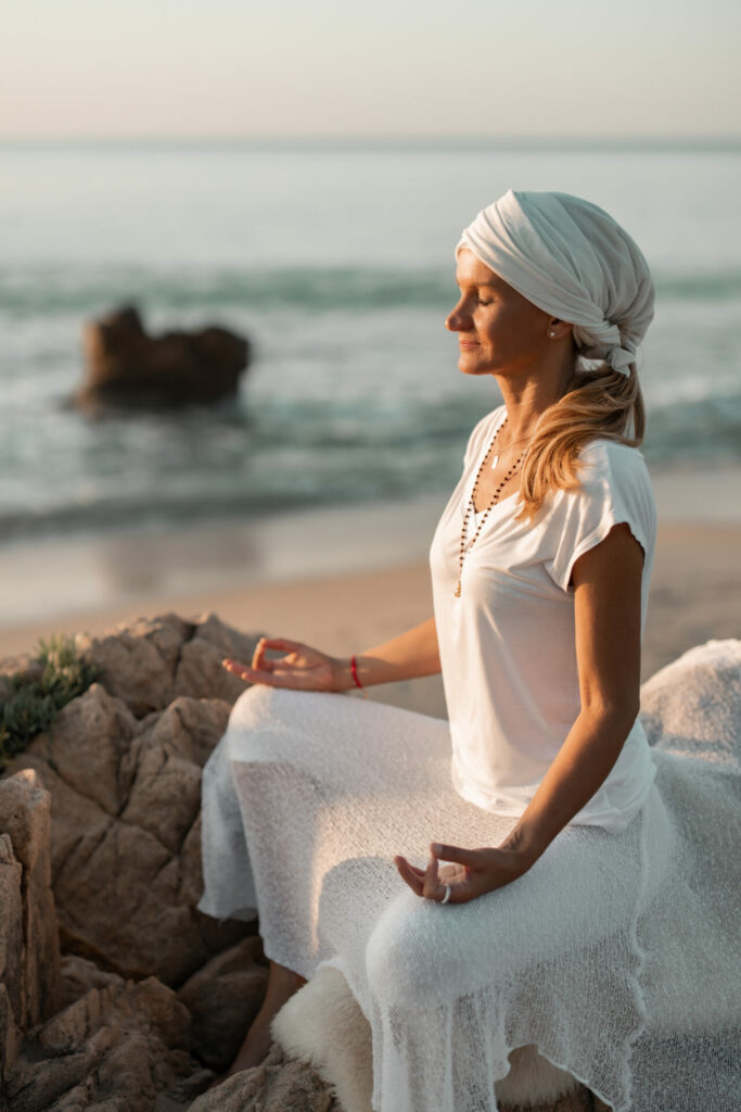 OLITAS SUPES RETRĪTI KLĀTIENĒ: Dievu zeme Grieķija, Kundalini pasākums Tīnūžos, Bagātā Dubaija galerijas attēls 5