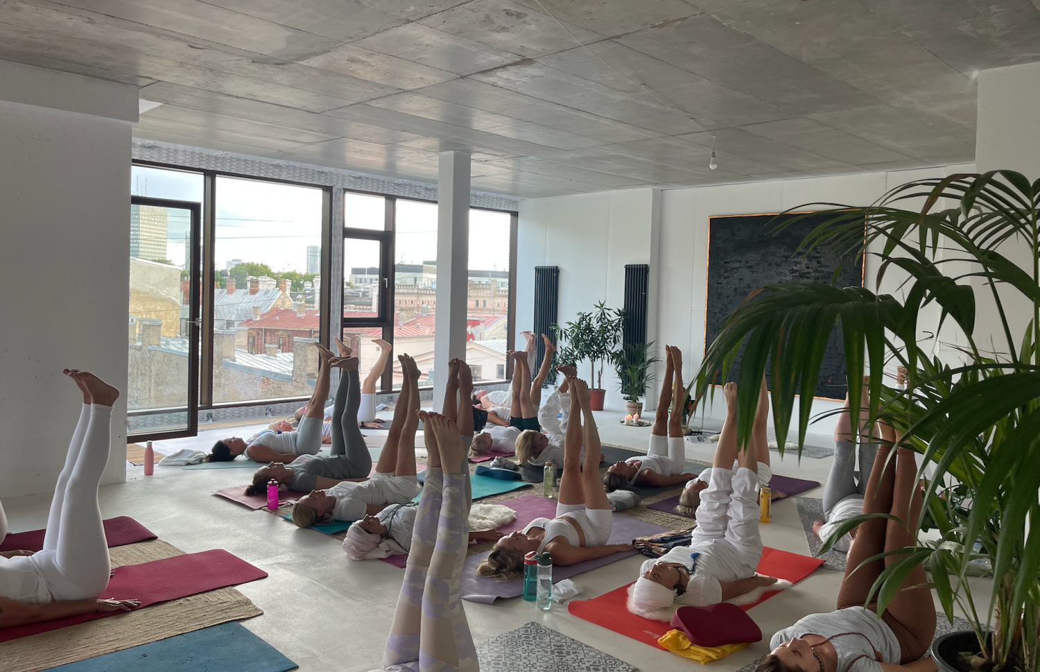 Apziņas Transformācija caur Kundalini jogu/ Online jogas nodarbības/ Apziņas transformācijas retrīti Sardīnijā un Latvijā galerijas attēls