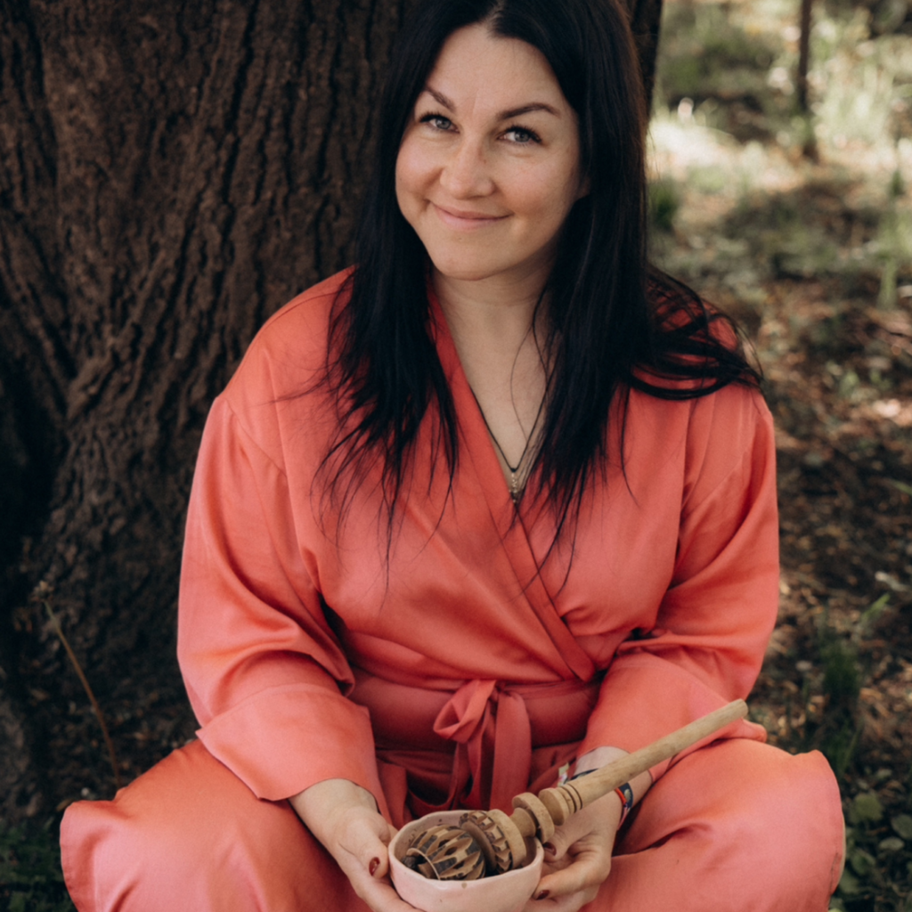 ELĪNA NEIBERGA