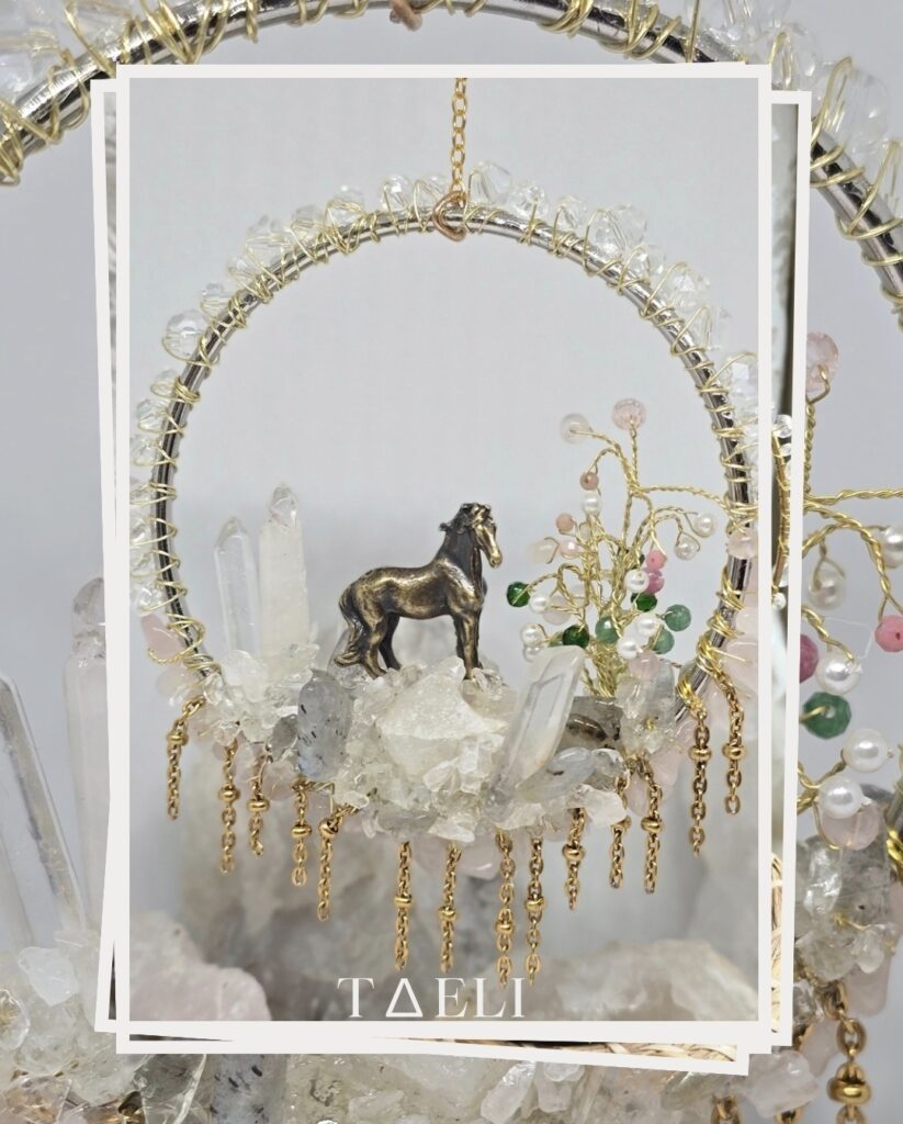 Evija Janevica/Dziednieciskie kristāli/Rotas ar dabīgajiem akmeņiem galerijas attēls 9