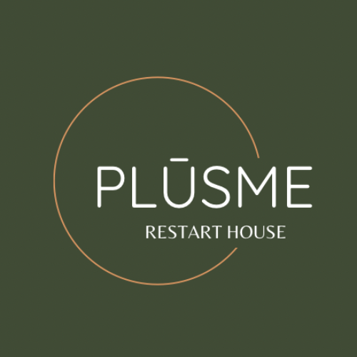 PLŪSME Restart House Logo