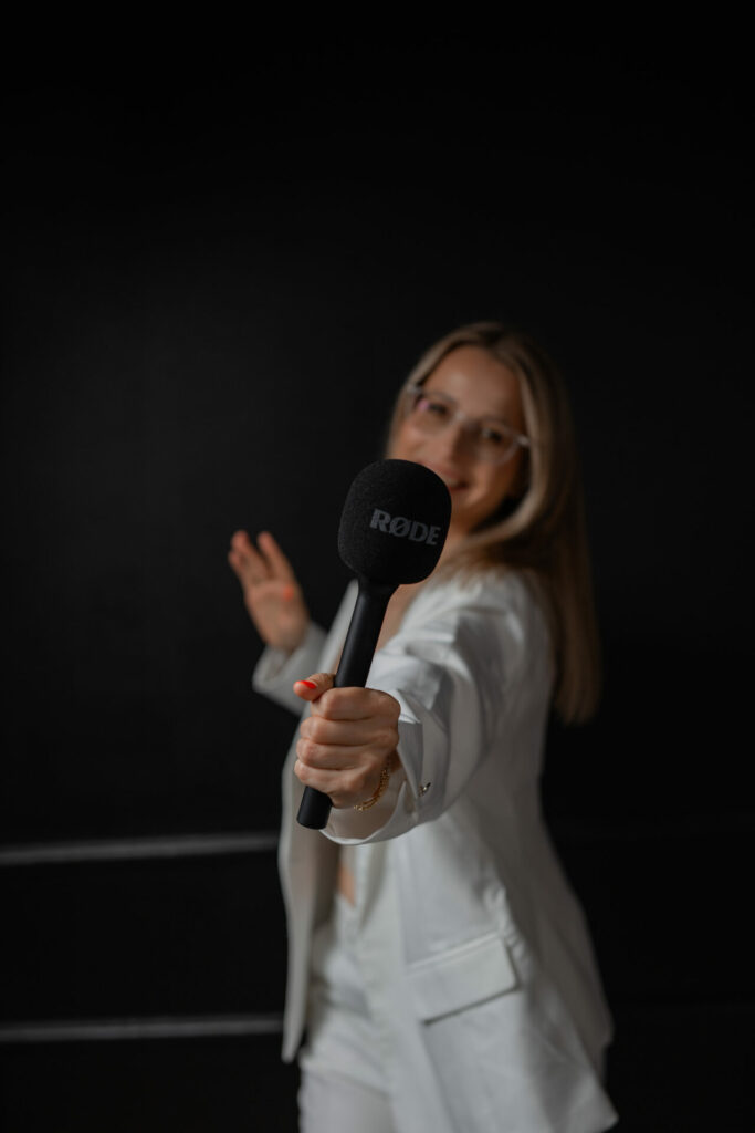 Sanita Lapinska/ www.subliminal.lv/ kluso vēstījumu speciālists galerijas attēls 4
