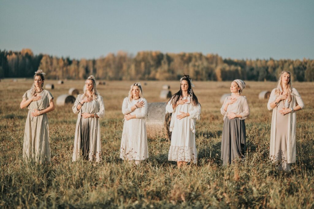 Dana, Lūsēna / MĒNESNĪCA galerijas attēls 5