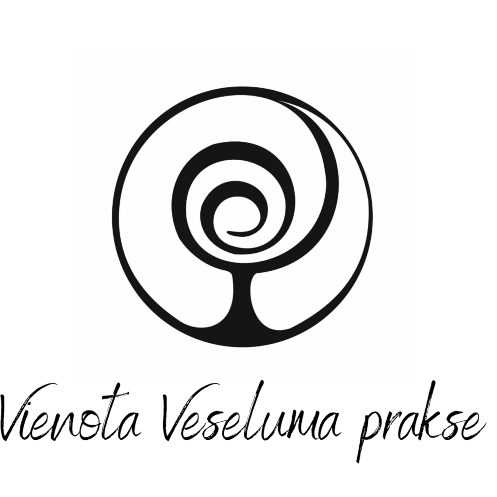 Liene Vēsmiņa / Vienota Veseluma prakse / savienoti ķermenis, sirds un prāts Logo