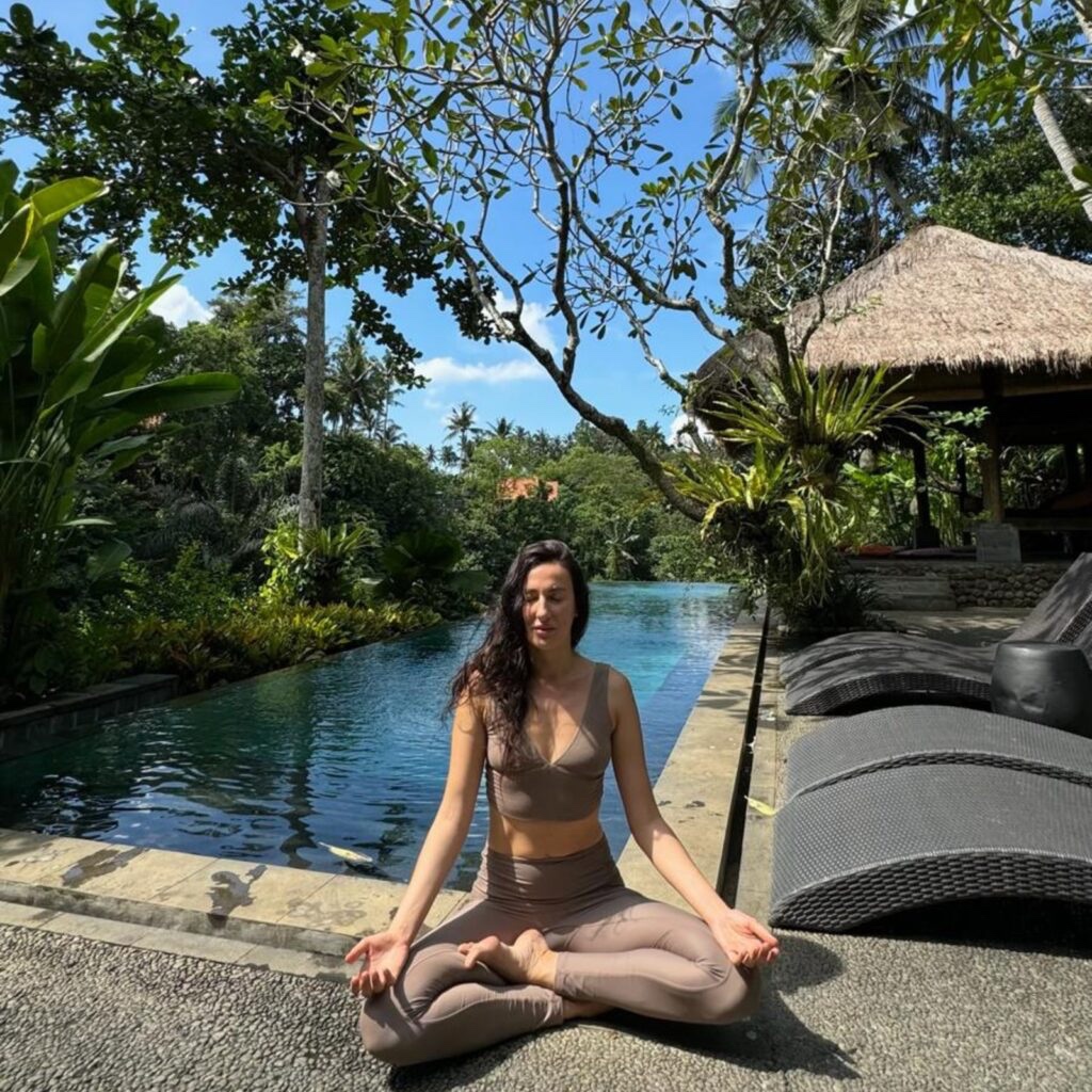 Diāna Kļimčenko Equilibrium.lv - mentore un kouče, retrīti Latvijā un Balī, LEELA spēle / Ментор-коуч, ретриты в Латвии и на Бали, игра ЛИЛА Logo