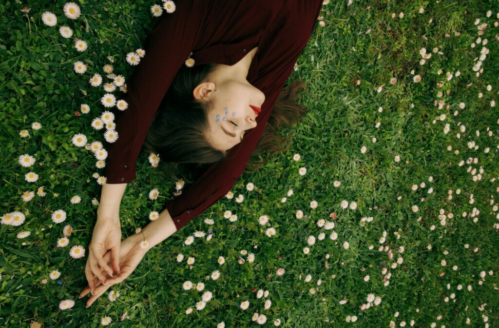 Klausies dabā: kā dabas skaņas atjauno ķermeni un prātu