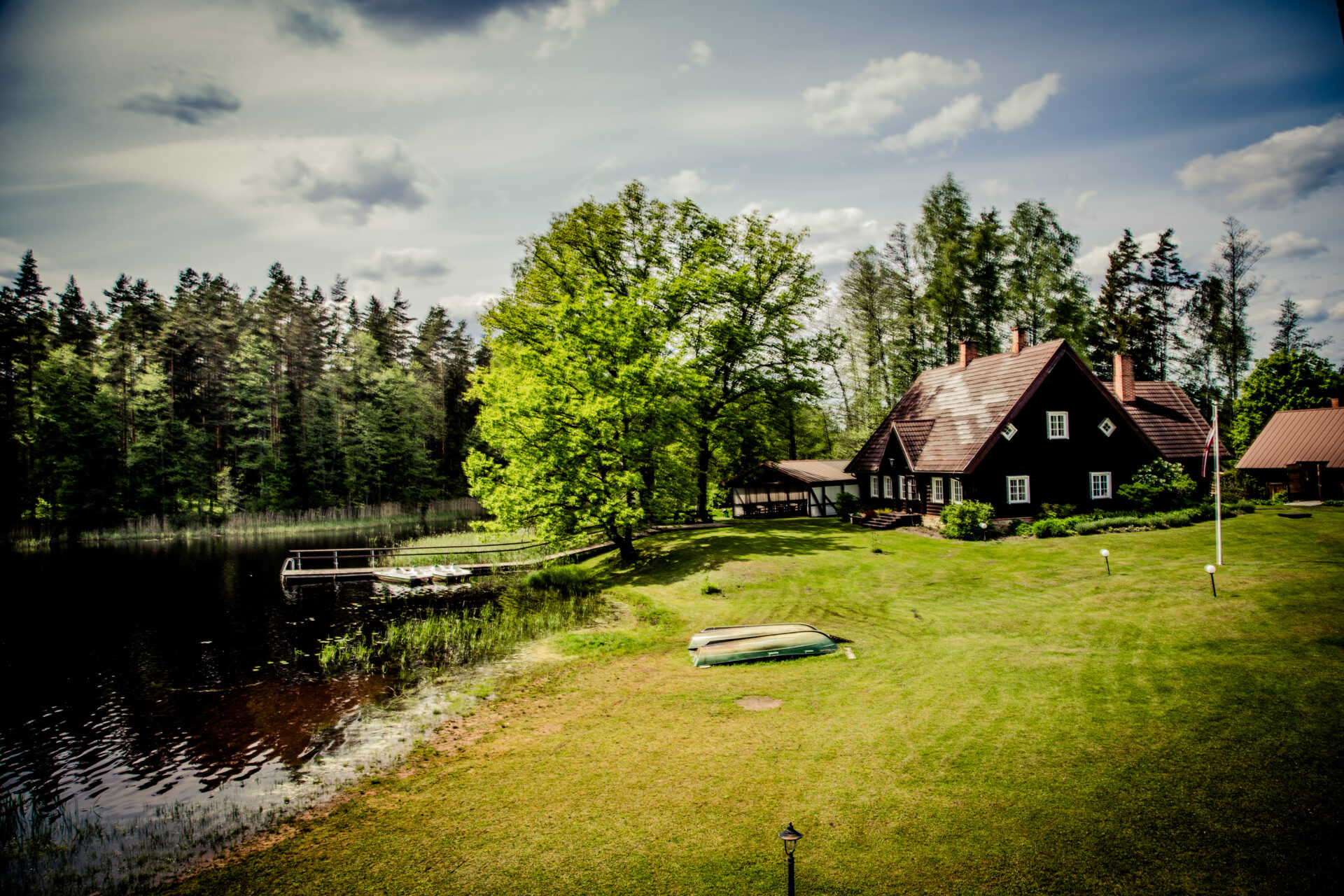 Viesu nams "Mednieki" retrītiem galerijas attēls